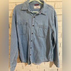 LEVI STRAUSS Signature denim long sleeve shirt. No flaws.excellent condition.